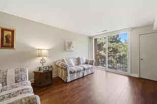 333 S East Ave, Oak Park, IL 60302 - Photo 9