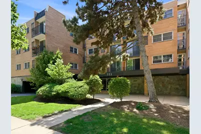 333 S East Avenue #306, Oak Park, IL 60302 - Photo 1