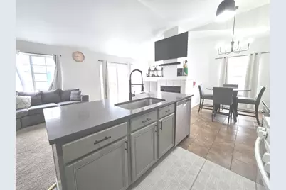 769 Hobart Drive, South Elgin, IL 60177 - Photo 7