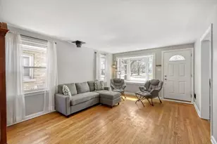 3504 W 107th St, Chicago, IL 60655 - Photo 3