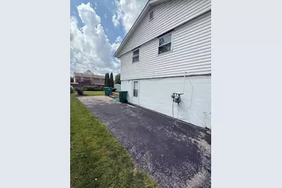 336 Hemlock Avenue, Romeoville, IL 60446 - Photo 17