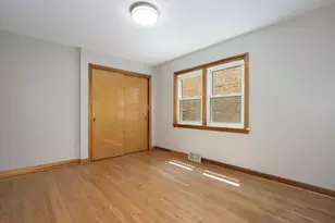 6038 N Austin Ave, Chicago, IL 60646 - Photo 9