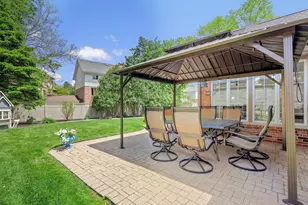 21W768 McCarron Rd, Glen Ellyn, IL 60137 - Photo 35
