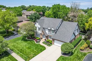 21W768 McCarron Rd, Glen Ellyn, IL 60137 - Photo 3