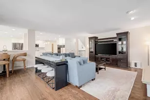 21W768 McCarron Rd, Glen Ellyn, IL 60137 - Photo 11