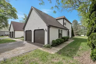 2615 Oakshire Ct, Aurora, IL 60502 - Photo 1