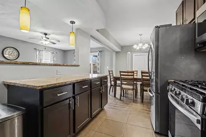 1804 Fayette Walk Street #G, Hoffman Estates, IL 60169 - Photo 5
