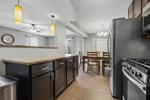 1804 Fayette Walk St, Hoffman Estates, IL 60169 - Photo 5