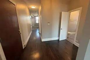368 E 59th St, Chicago, IL 60637 - Photo 5