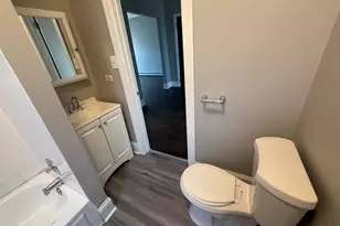 368 E 59th St, Chicago, IL 60637 - Photo 15