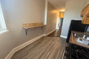 368 E 59th St, Chicago, IL 60637 - Photo 11