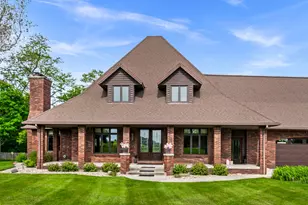 606 Harvey Rd, Downs, IL 61736 - Photo 3