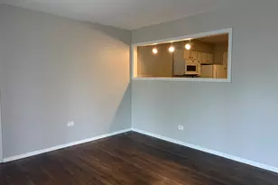 8928 N Steven Dr, Des Plaines, IL 60016 - Photo 7