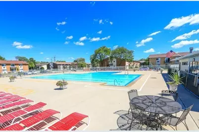8928 N Steven Drive #2D, Des Plaines, IL 60016 - Photo 13