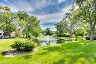 [Address not provided], Glen Ellyn, IL 60137 - Photo 15