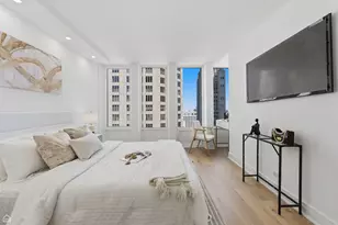 100 E Walton St, Chicago, IL 60611 - Photo 13