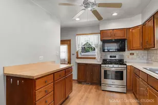 420 N Rush St, Itasca, IL 60143 - Photo 5