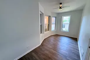 3536 S Prairie Ave, Chicago, IL 60653 - Photo 13