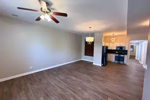 3536 S Prairie Ave, Chicago, IL 60653 - Photo 3