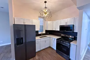 3536 S Prairie Ave, Chicago, IL 60653 - Photo 5