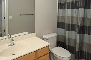 574 E Thornhill Ln, Palatine, IL 60074 - Photo 23