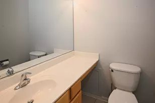 574 E Thornhill Ln, Palatine, IL 60074 - Photo 15