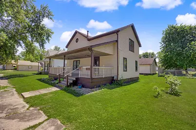 1206 E Main Street, Clifton, IL 61727 - Photo 3