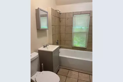 11317 S Edbrooke Avenue, Chicago, IL 60628 - Photo 9