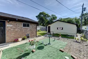 17927 Wildwood Ave, Lansing, IL 60438 - Photo 11