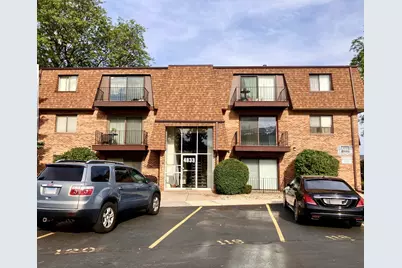 4833 W 109th Street #201, Oak Lawn, IL 60453 - Photo 1