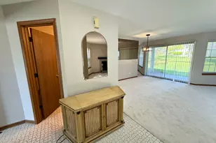 1111 St Andrews Ct, Algonquin, IL 60102 - Photo 5