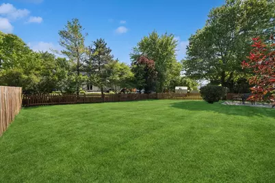 5825 Hancock Lane, Gurnee, IL 60031 - Photo 21