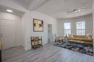 5901 S Indiana Ave, Chicago, IL 60637 - Photo 9