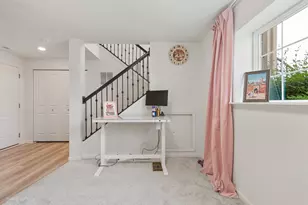 1611 Bentz Way, Batavia, IL 60510 - Photo 23
