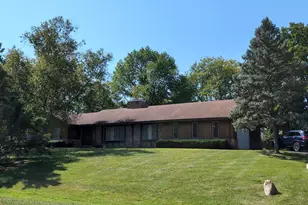 20450 N Meadow Ln, Deer Park, IL 60010 - Photo 1