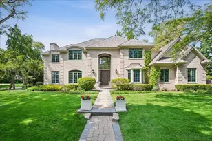 605 Skokie Ln S, Glencoe, IL 60022 - Photo 1