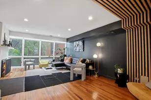2170 N Lincoln Ave, Chicago, IL 60614 - Photo 3