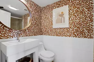 2170 N Lincoln Ave, Chicago, IL 60614 - Photo 15