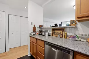 2170 N Lincoln Ave, Chicago, IL 60614 - Photo 29