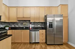 40 E Northwest Hwy, Mount Prospect, IL 60056 - Photo 9