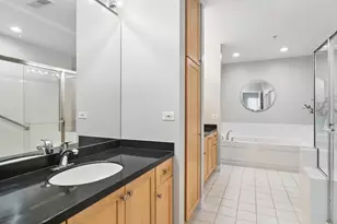 40 E Northwest Hwy, Mount Prospect, IL 60056 - Photo 15