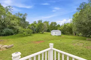 27W173 Galusha, Warrenville, IL 60555 - Photo 23