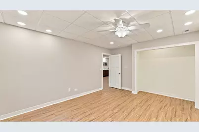 27W173 Galusha, Warrenville, IL 60555 - Photo 21