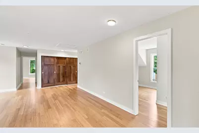 27W173 Galusha, Warrenville, IL 60555 - Photo 13