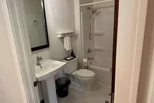[Address not provided], Warrenville, IL 60555 - Photo 5