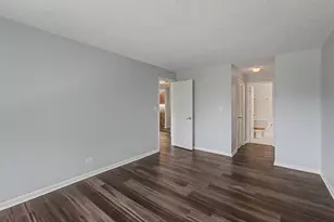 1227 S Old Wilke Rd, Arlington Heights, IL 60005 - Photo 15