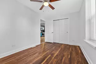 2228 S Wood St, Chicago, IL 60608 - Photo 11