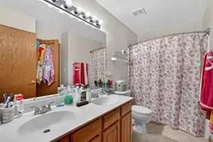 352 New Haven Dr, Cary, IL 60013 - Photo 19