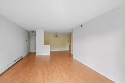 8232 Niles Center Road #214, Skokie, IL 60077 - Photo 7