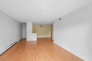 8232 Niles Center Rd, Skokie, IL 60077 - Photo 7